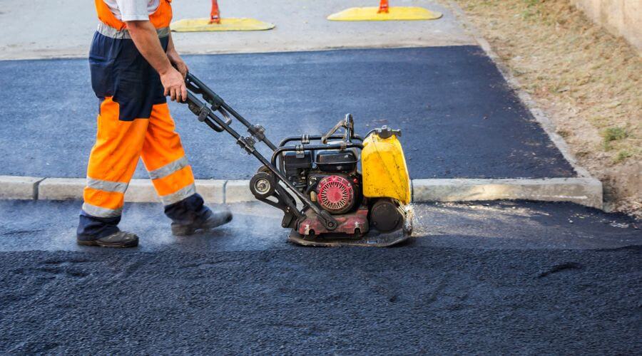 Professional gutter cleaning in Waconia, MN